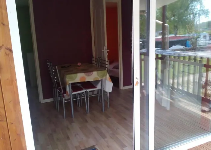 Eurl De L'ecluse Dağ evi