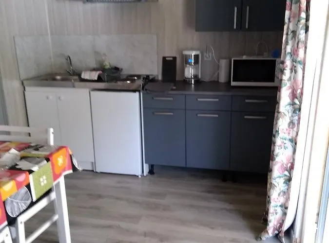 Eurl De L'ecluse Dağ evi *